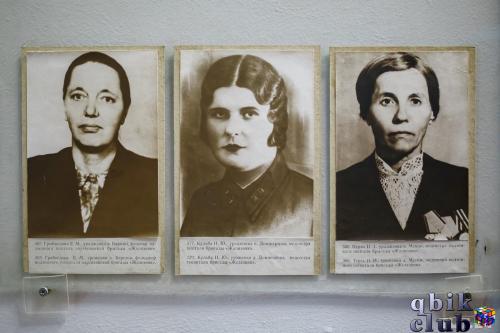 Слева направо: фельдшеры подземного госпиталя Евфросиния Грибоедова, Наталья Кульба, Надежда Терех