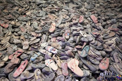 Обувь убитых узников Освенцима. Фото: Reuters